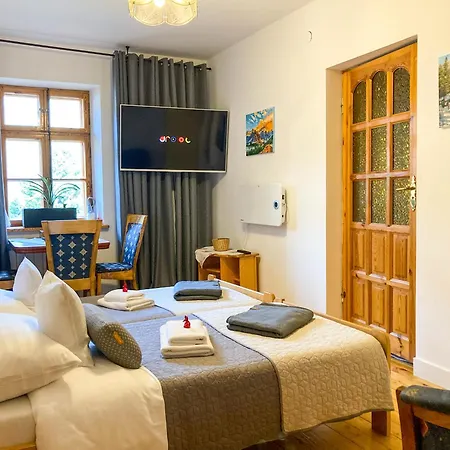 Halicz Δωμάτια σε οικογενειακή κατοικία